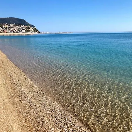 Maison Del Conero - Ombrellone E Lettini In Inclusi